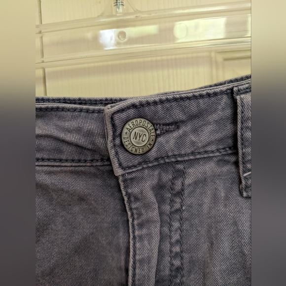 Aeropostale High Rise Shortie Jean Shorts - Size 10 - Picture 6 of 6